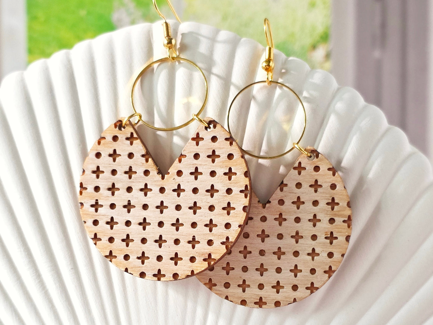 Crosses & Dots Round Chevron Wood Earring Blanks